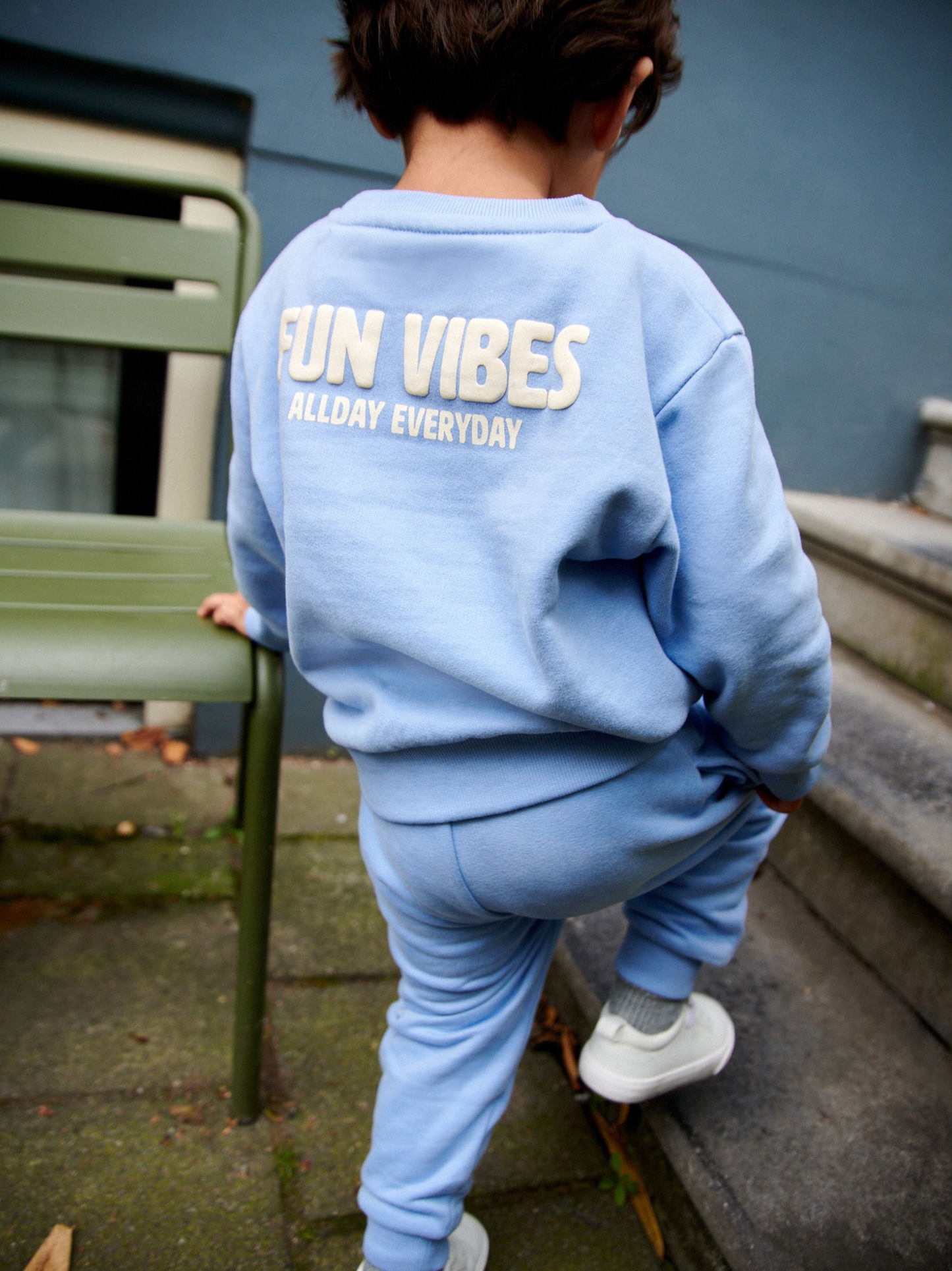 Blue Sweatshirt & Jogger Set