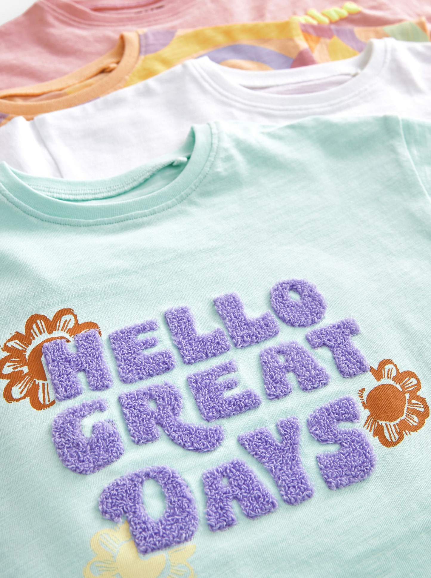 Pack of 4 T-Shirts & 3 Cotton Shorts Mix&Match Sets